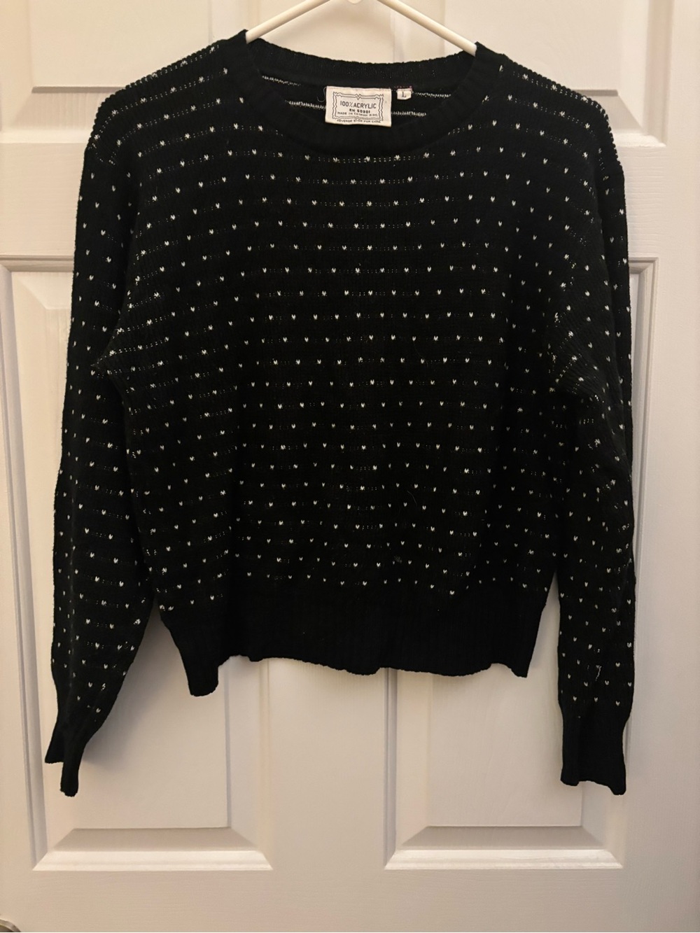 Black Knit Crewneck Sweater With Hearts Size Large